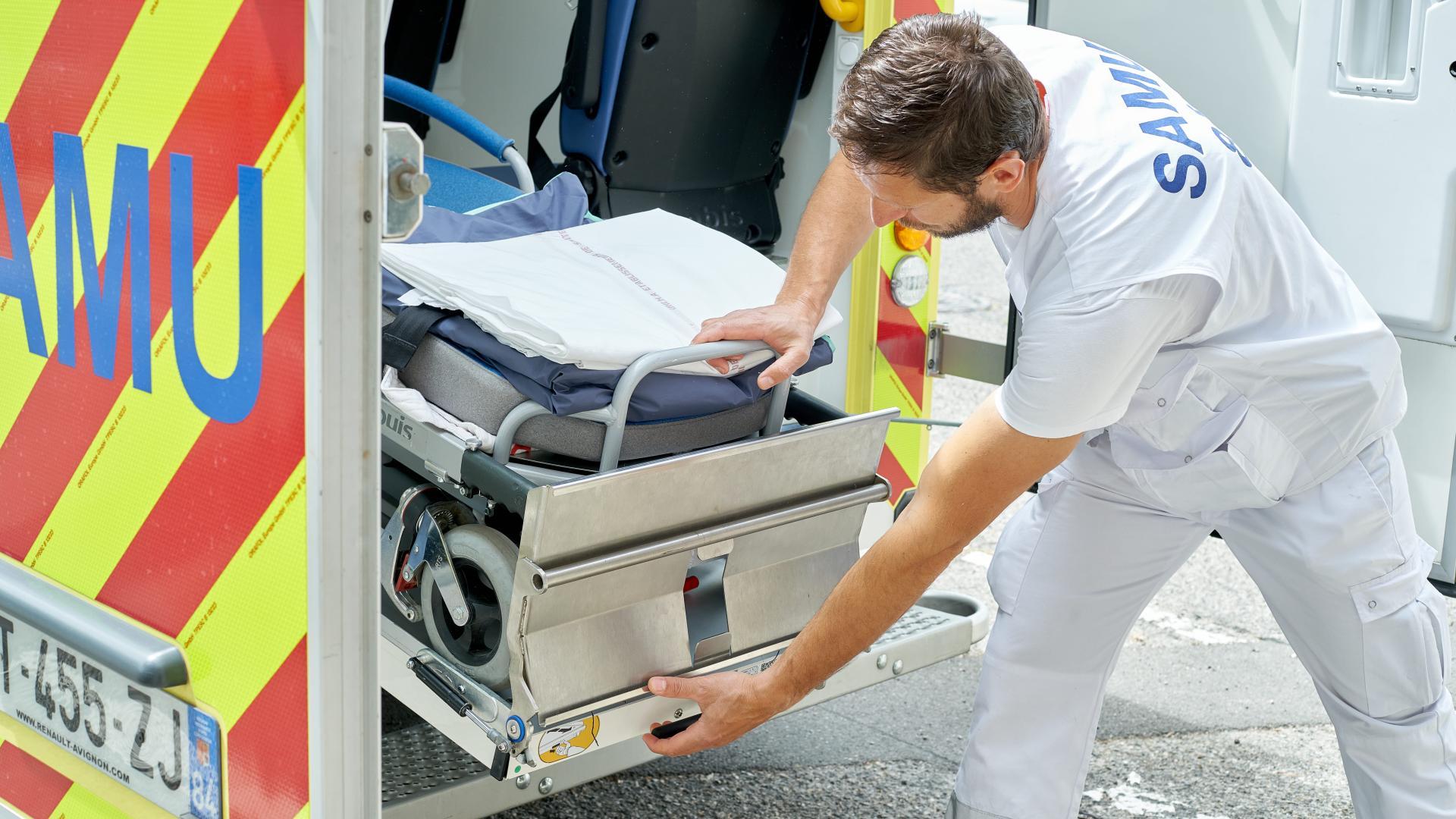 besoin d'un dentiste en urgence à avignon ? trouvez rapidement un professionnel disponible pour vos soins dentaires urgents.