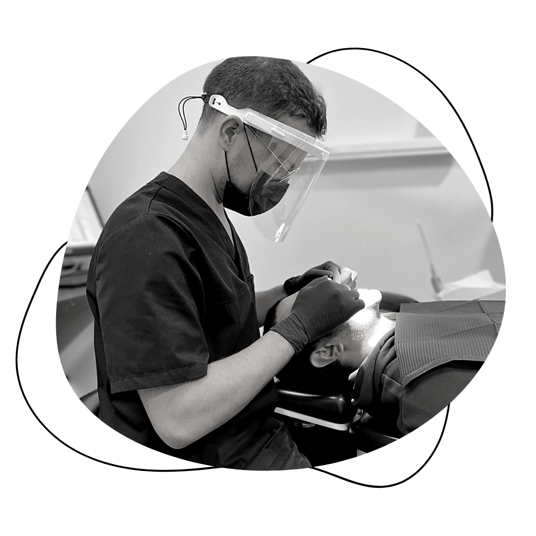 découvrez un dentiste expert à avignon spécialisé en dentisterie restauratrice pour des soins de qualité et un sourire éclatant.