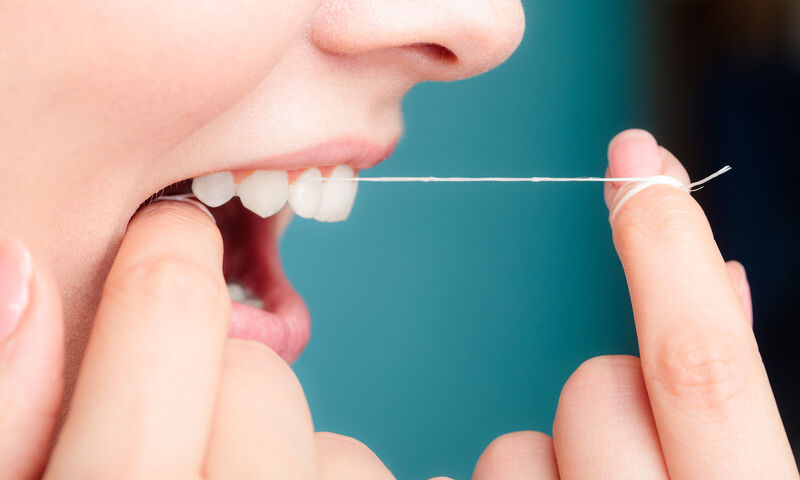 découvrez nos conseils pour un nettoyage interdentaire efficace avec un dentiste à avignon, pour une meilleure hygiène bucco-dentaire au quotidien.