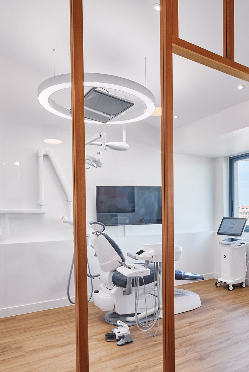 découvrez des conseils et techniques pour réduire le stress chez le dentiste à avignon, afin d'améliorer votre confort lors des soins dentaires.