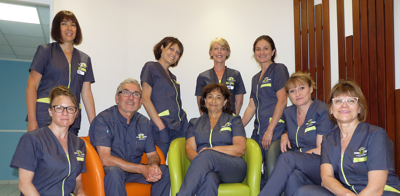 trouvez des dentistes à avignon proposant des solutions de financement adaptées pour vos soins dentaires. prenez soin de votre sourire sans stress financier.